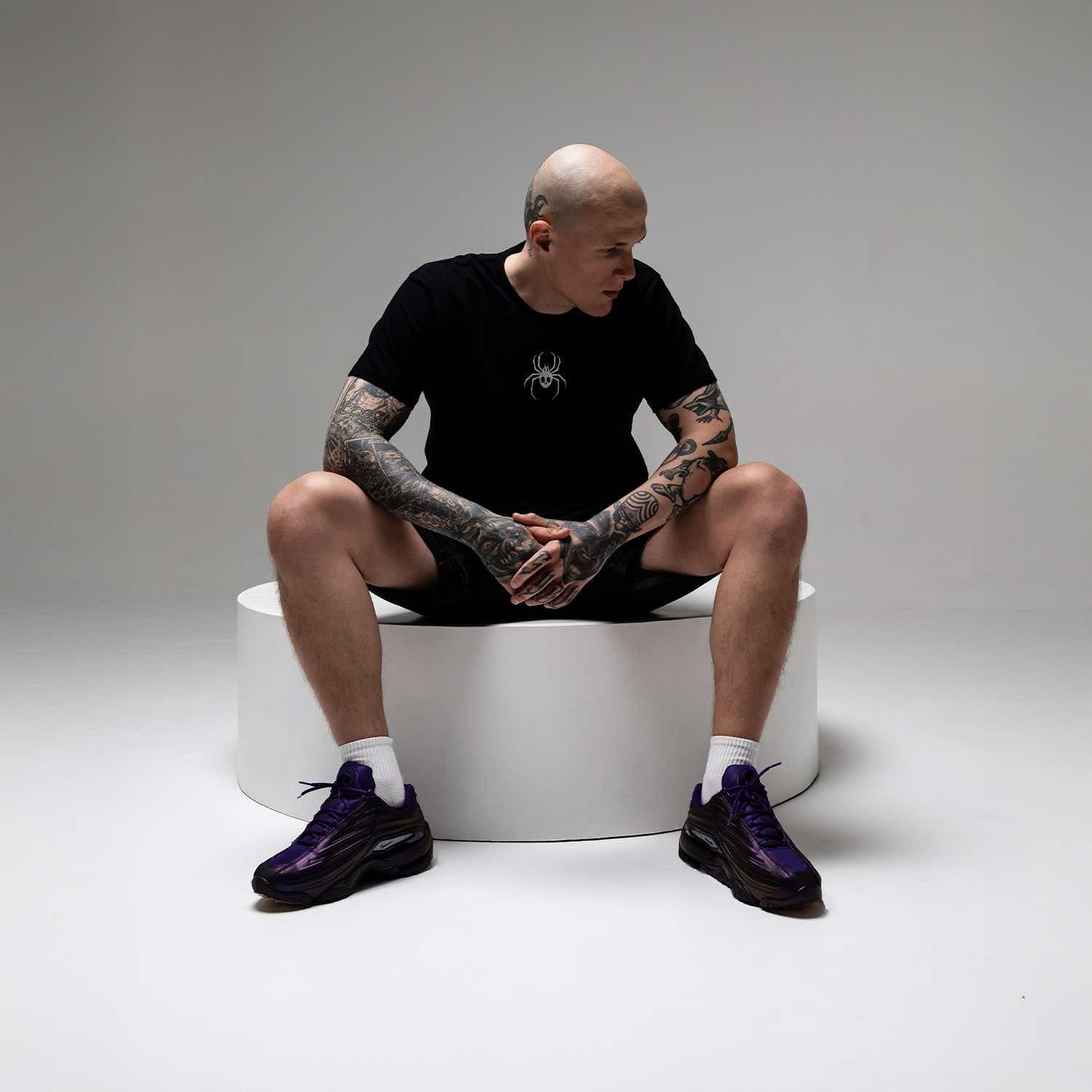 GUGU t-shirt "GUGU SPIDER" black